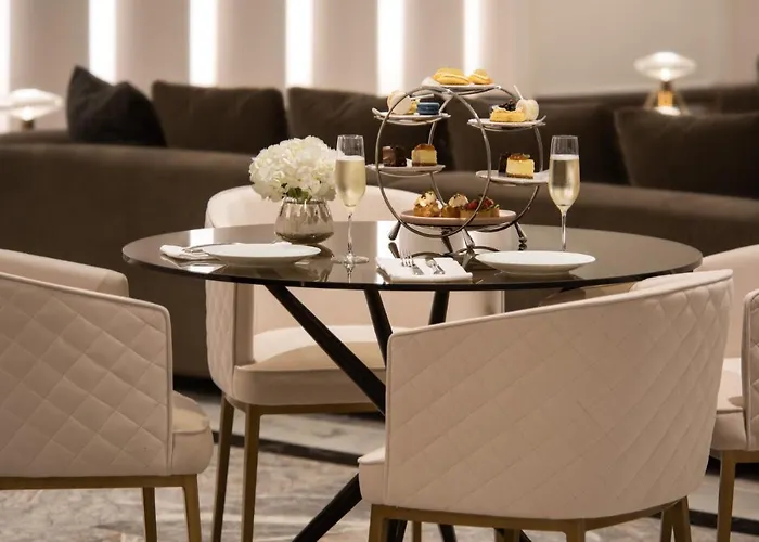 Four Seasons 5*