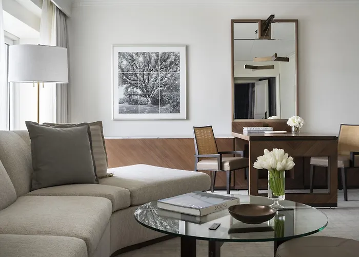 Four Seasons 5*