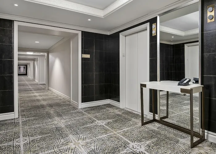 Four Seasons 5*