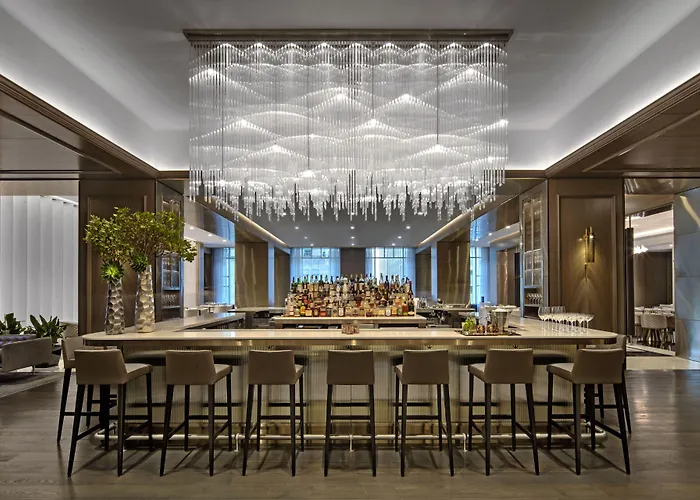 Four Seasons 5*