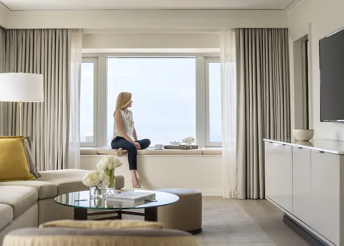 Four Seasons Hotel